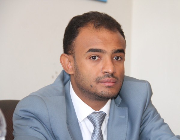 الأستاذ يحيى جيلان